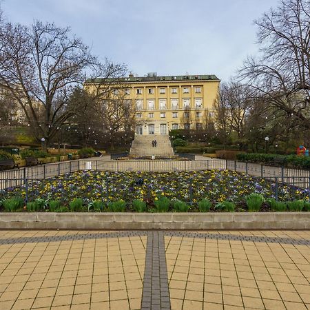Barka Home In Downtown Buda Budapest Eksteriør bilde