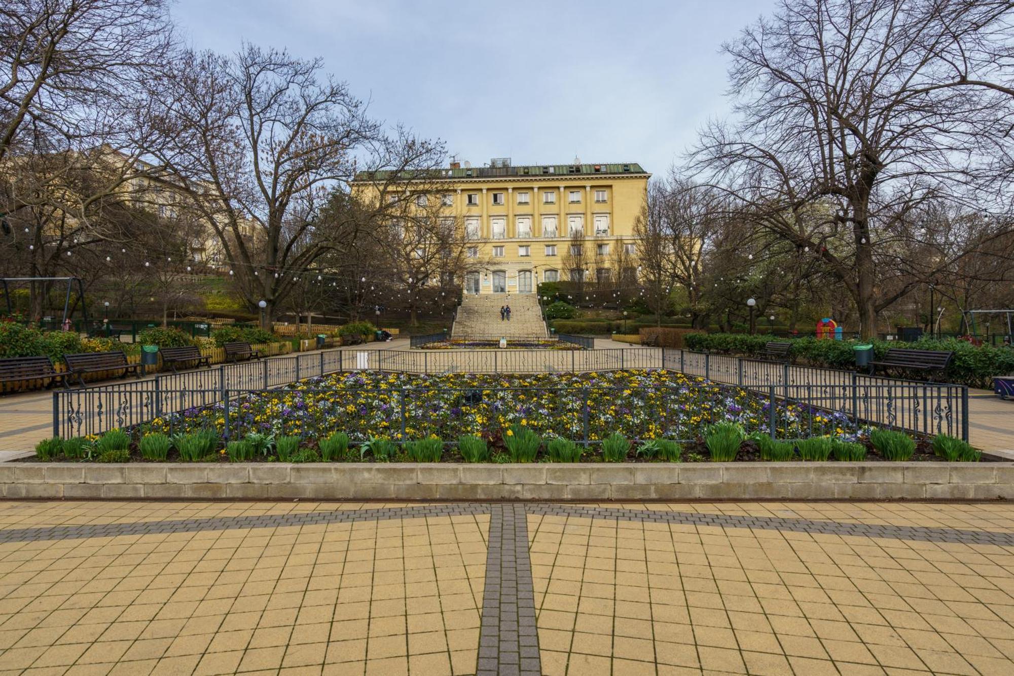Barka Home In Downtown Buda Budapest Eksteriør bilde
