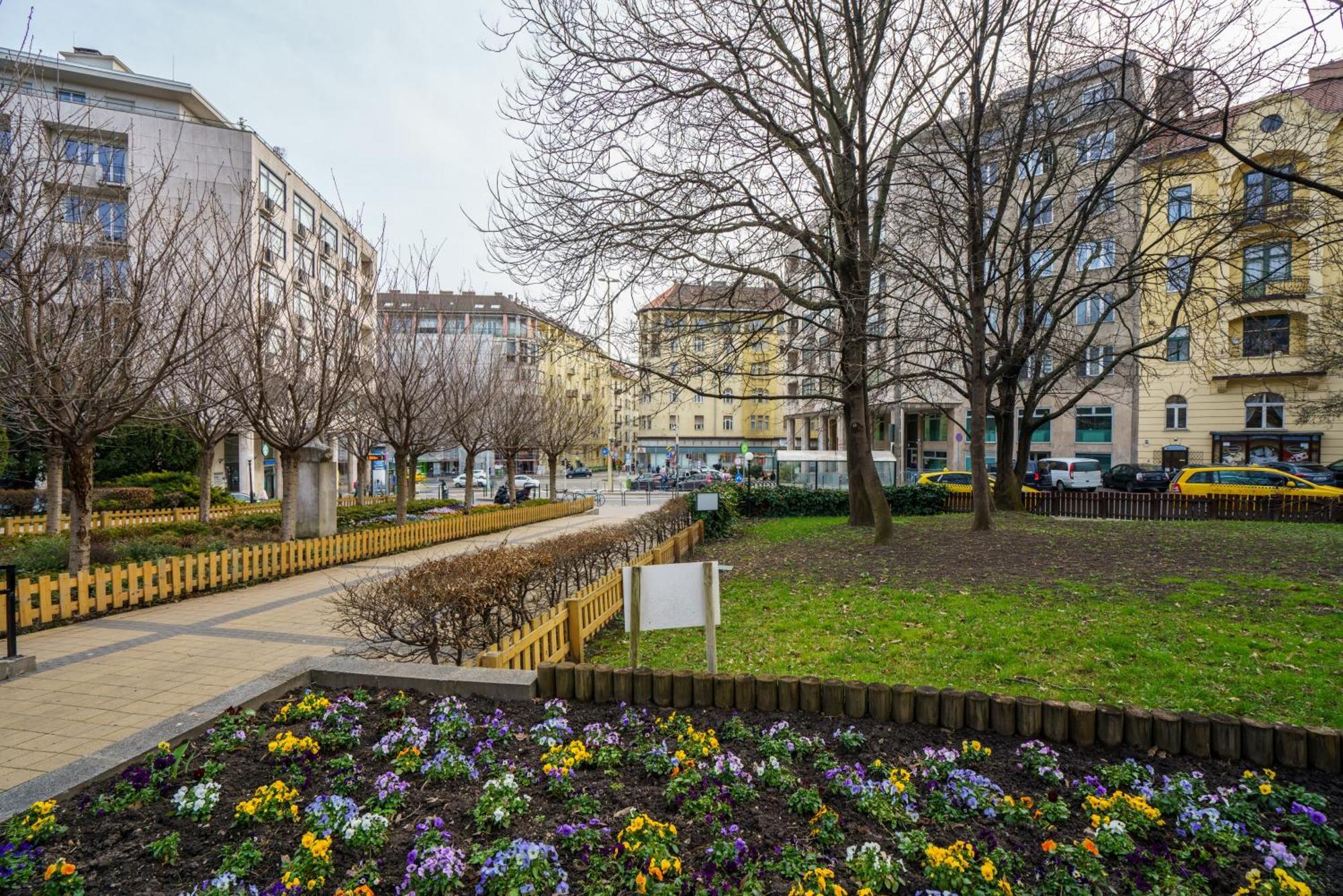Barka Home In Downtown Buda Budapest Eksteriør bilde